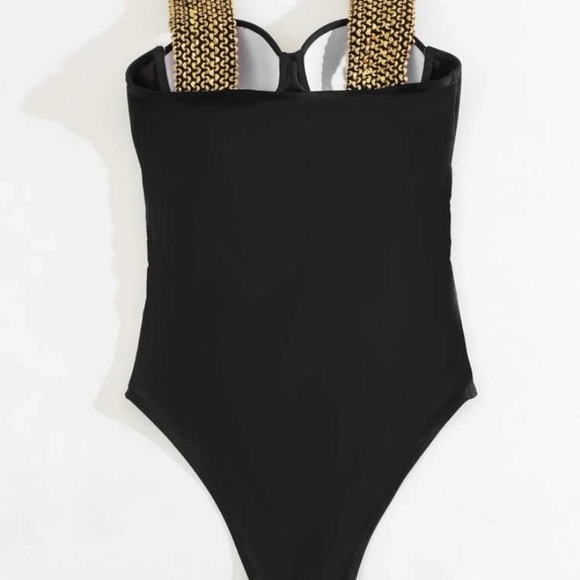 Brand new without tags- contrast trim push up one piece - Picture 3 of 3